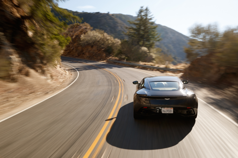 Illustration for article titled The Aston Martin DB11 Is Pretty But The DB9 Can Still Stop Your Heart